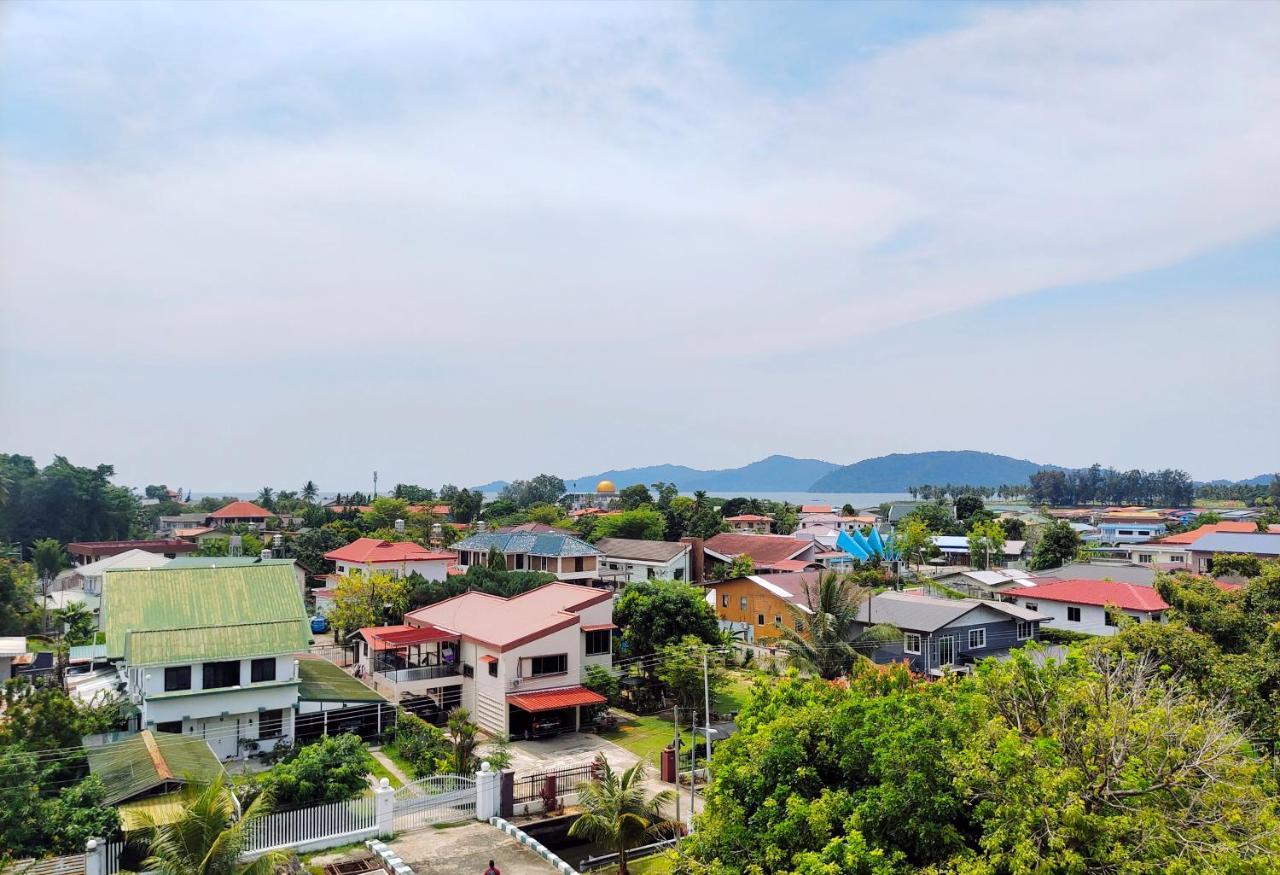 Megah D'Aru Hotel Kota Kinabalu Exterior foto